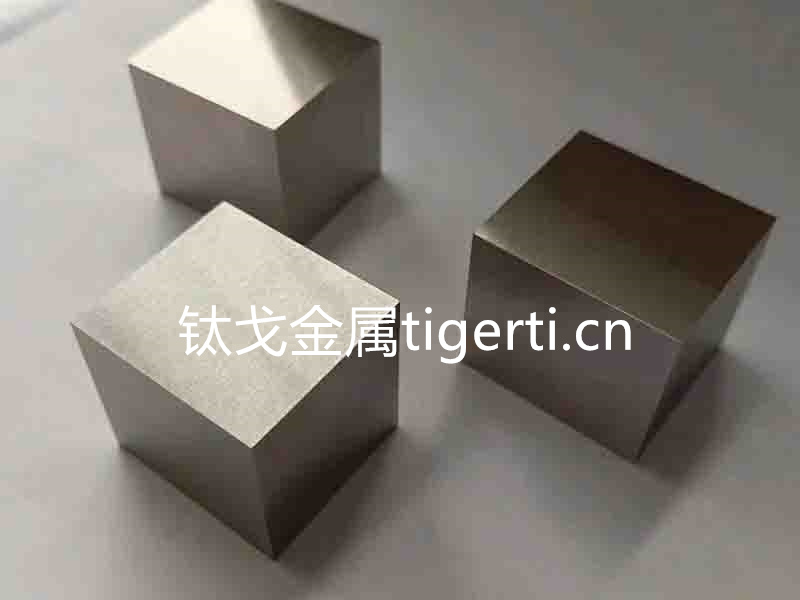 寶雞鈦戈金屬為保證使用單位正常投產(chǎn)，全廠(chǎng)上下加班加點(diǎn)，順利發(fā)貨！