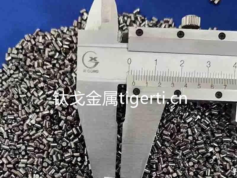 為確保工期，公司全廠(chǎng)上下加班加點(diǎn)！順利交貨！